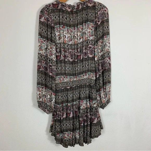 Misa Los Angeles Long Sleeve Dress - Black and White - Picture 9 of 11